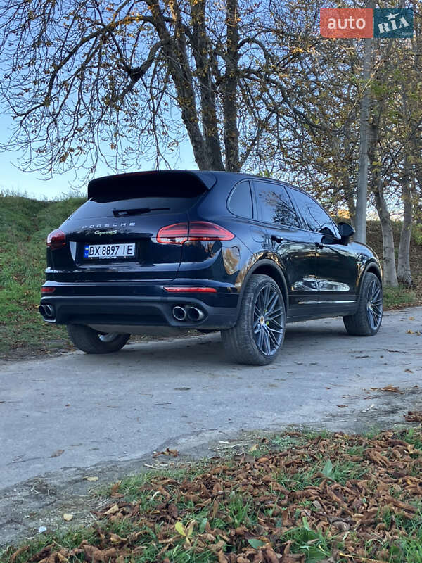 Внедорожник / Кроссовер Porsche Cayenne 2017 в Каменец-Подольском фото 5 Внедорожник / Кроссовер Porsche Cayenne 2017 в Каменец-Подольском