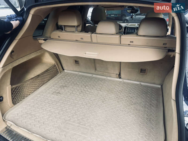 Внедорожник / Кроссовер Porsche Cayenne 2010 в Ровно