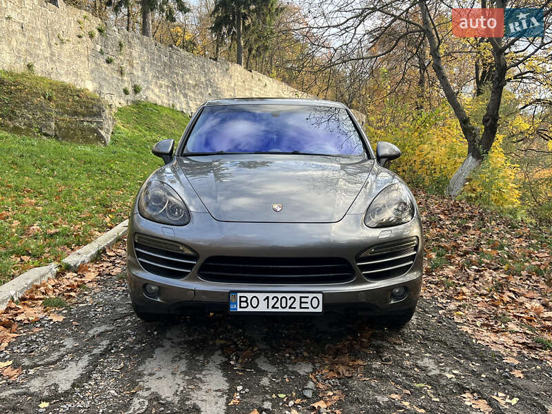 Внедорожник / Кроссовер Porsche Cayenne 2012 в Тернополе фото Внедорожник / Кроссовер Porsche Cayenne 2012 в Тернополе
