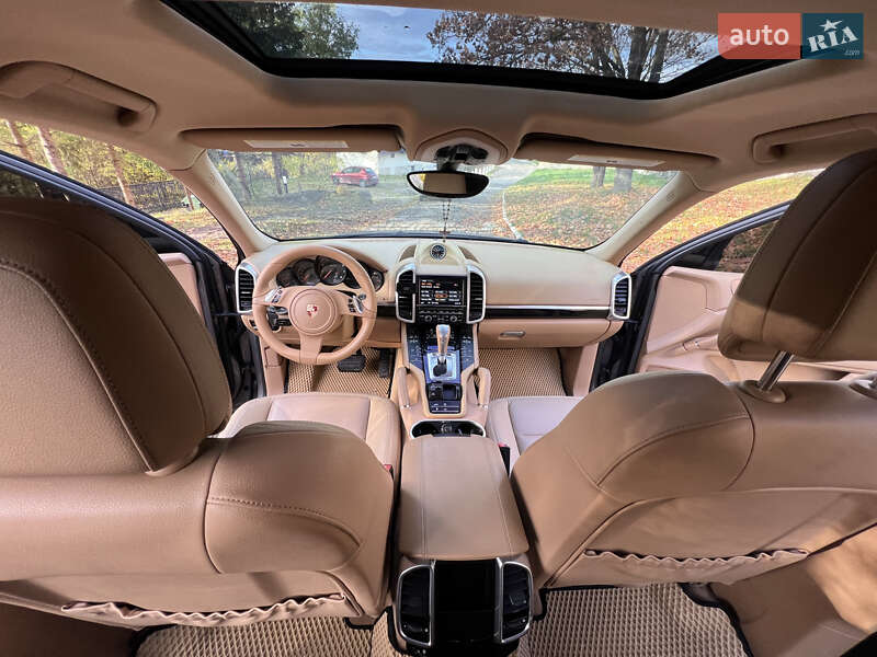 Внедорожник / Кроссовер Porsche Cayenne 2012 в Тернополе фото 10 Внедорожник / Кроссовер Porsche Cayenne 2012 в Тернополе
