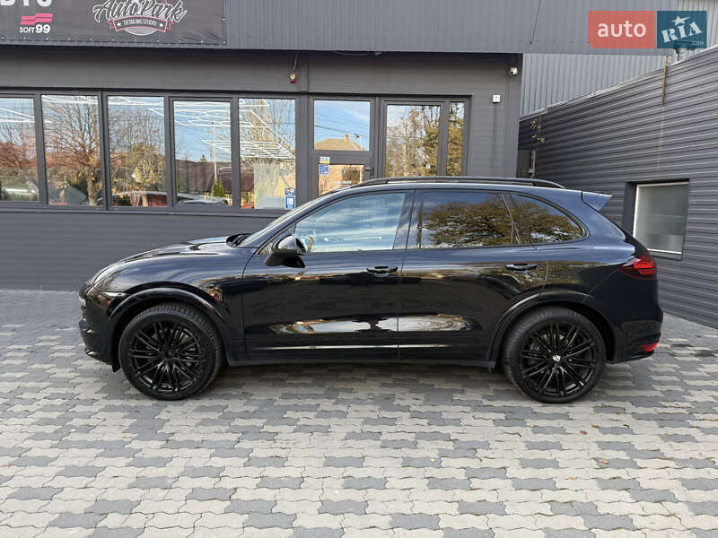 Позашляховик / Кросовер Porsche Cayenne 2012 в Чернівцях фото 9 Позашляховик / Кросовер Porsche Cayenne 2012 в Чернівцях