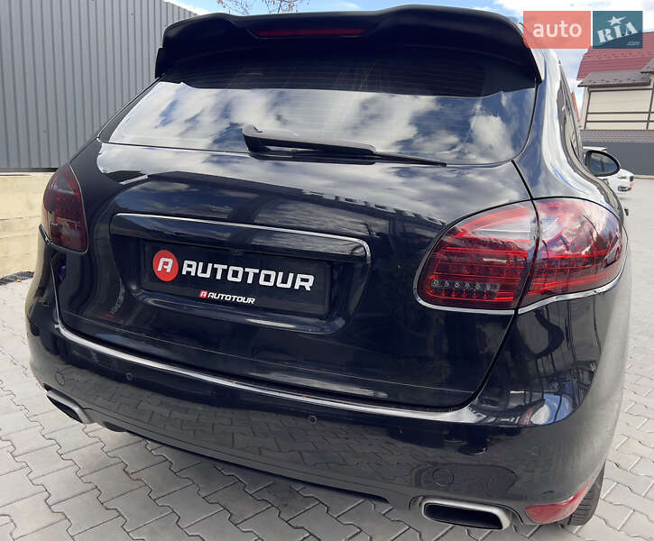 Позашляховик / Кросовер Porsche Cayenne 2011 в Чернівцях фото 17 Позашляховик / Кросовер Porsche Cayenne 2011 в Чернівцях