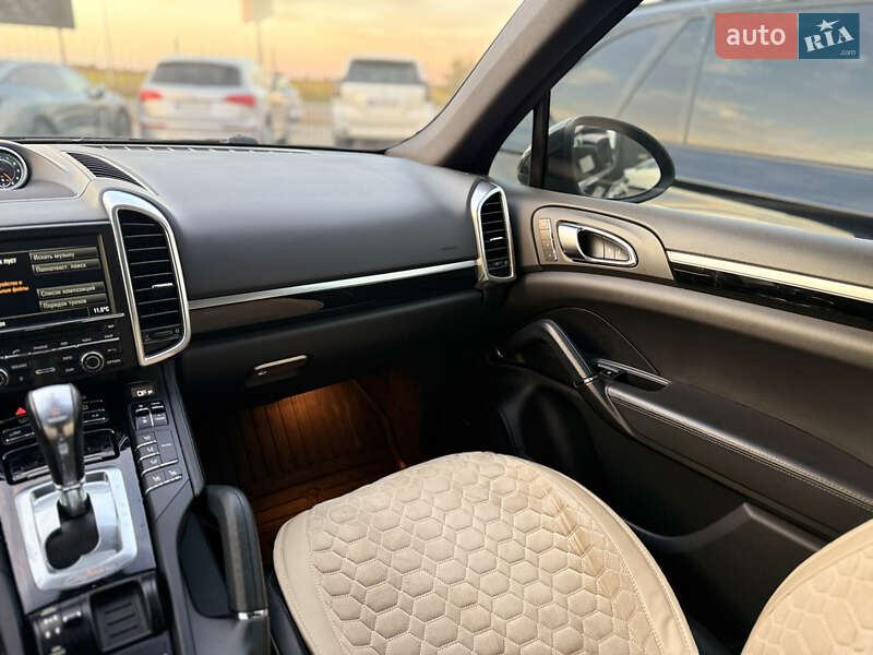 Позашляховик / Кросовер Porsche Cayenne 2013 в Одесі фото 23 Позашляховик / Кросовер Porsche Cayenne 2013 в Одесі