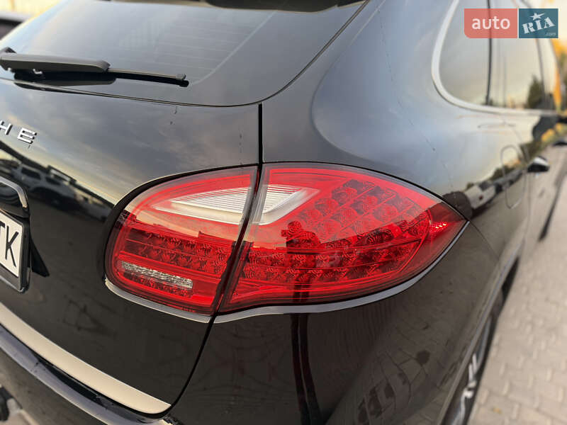 Позашляховик / Кросовер Porsche Cayenne 2013 в Одесі фото 42 Позашляховик / Кросовер Porsche Cayenne 2013 в Одесі