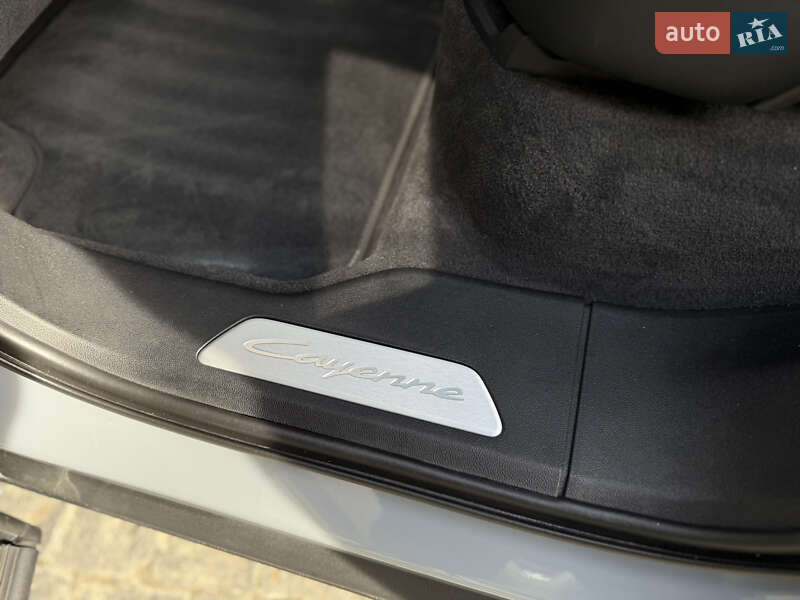 Внедорожник / Кроссовер Porsche Cayenne 2024 в Львове фото 61 Внедорожник / Кроссовер Porsche Cayenne 2024 в Львове