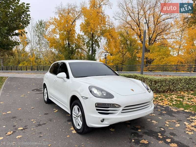 Porsche Cayenne 2012 Porsche Cayenne 2012