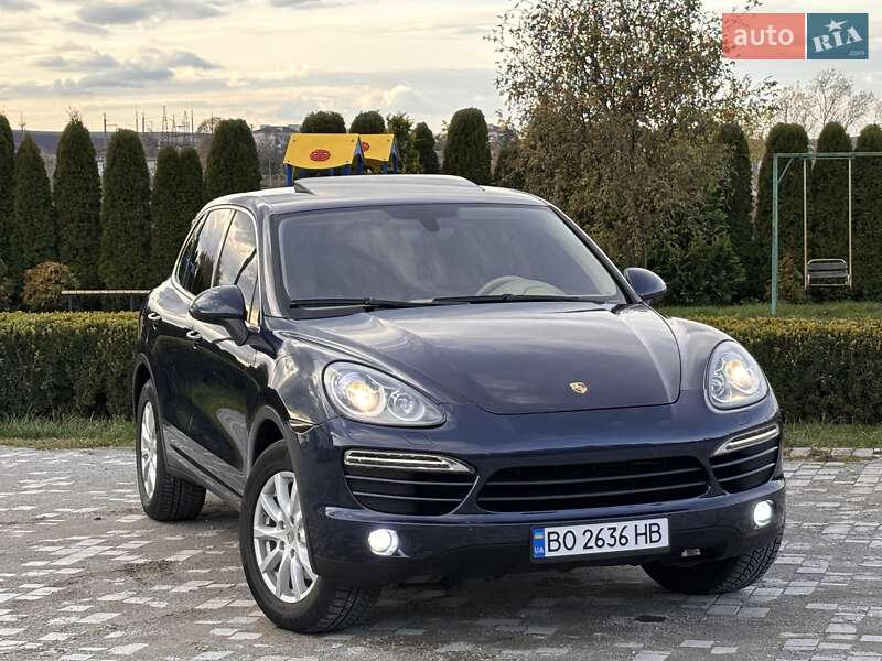 Позашляховик / Кросовер Porsche Cayenne 2011 в Тернополі