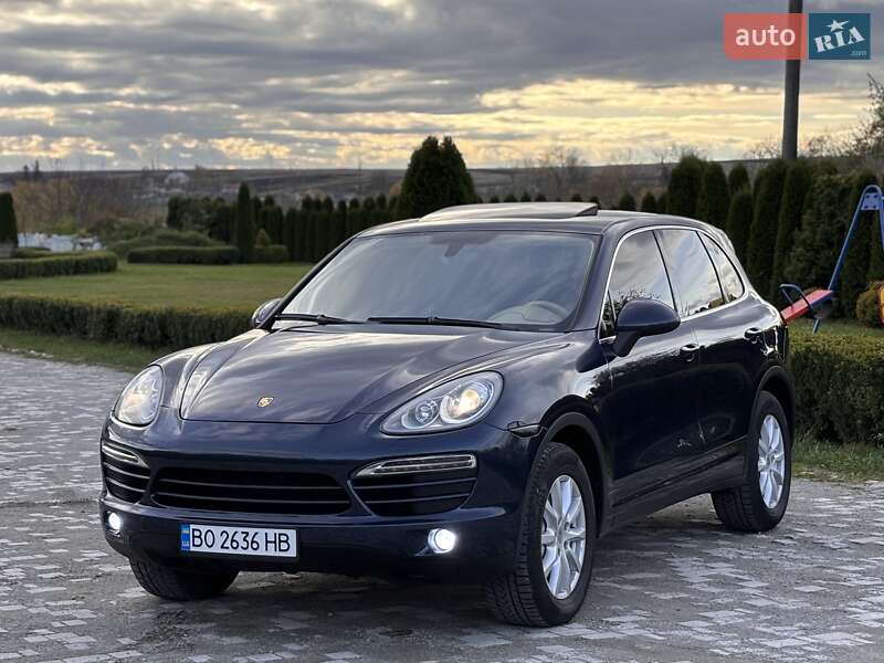 Позашляховик / Кросовер Porsche Cayenne 2011 в Тернополі