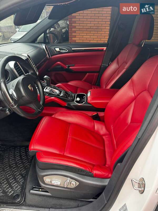 Porsche Cayenne 2013