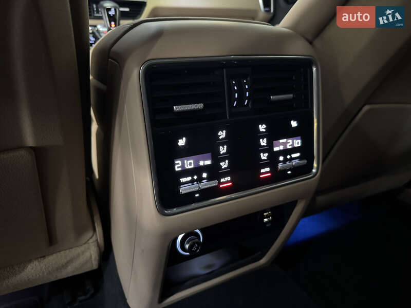 Позашляховик / Кросовер Porsche Cayenne 2018 в Києві фото 21 Позашляховик / Кросовер Porsche Cayenne 2018 в Києві