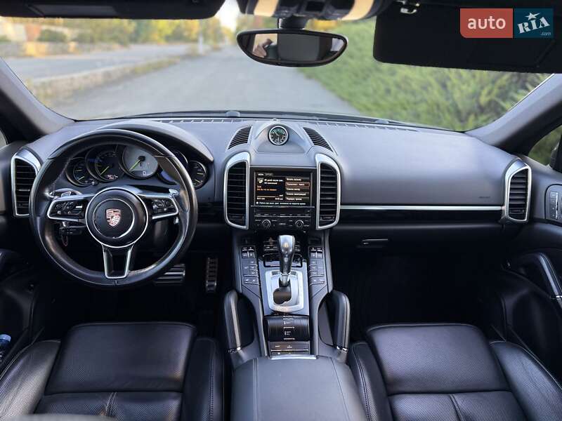Позашляховик / Кросовер Porsche Cayenne 2015 в Малині фото 19 Позашляховик / Кросовер Porsche Cayenne 2015 в Малині