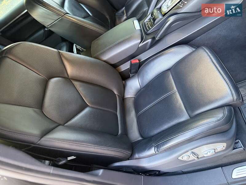 Позашляховик / Кросовер Porsche Cayenne 2015 в Малині фото 26 Позашляховик / Кросовер Porsche Cayenne 2015 в Малині