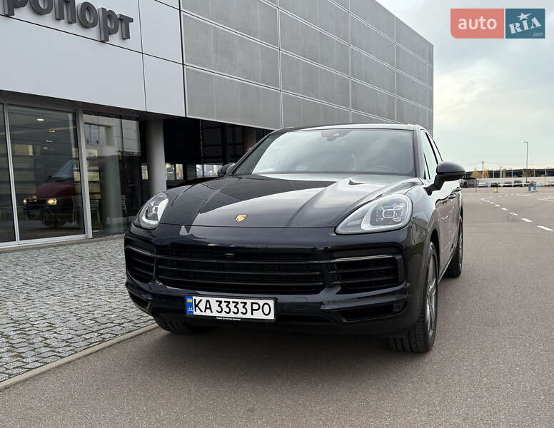 Позашляховик / Кросовер Porsche Cayenne 2018 в Києві