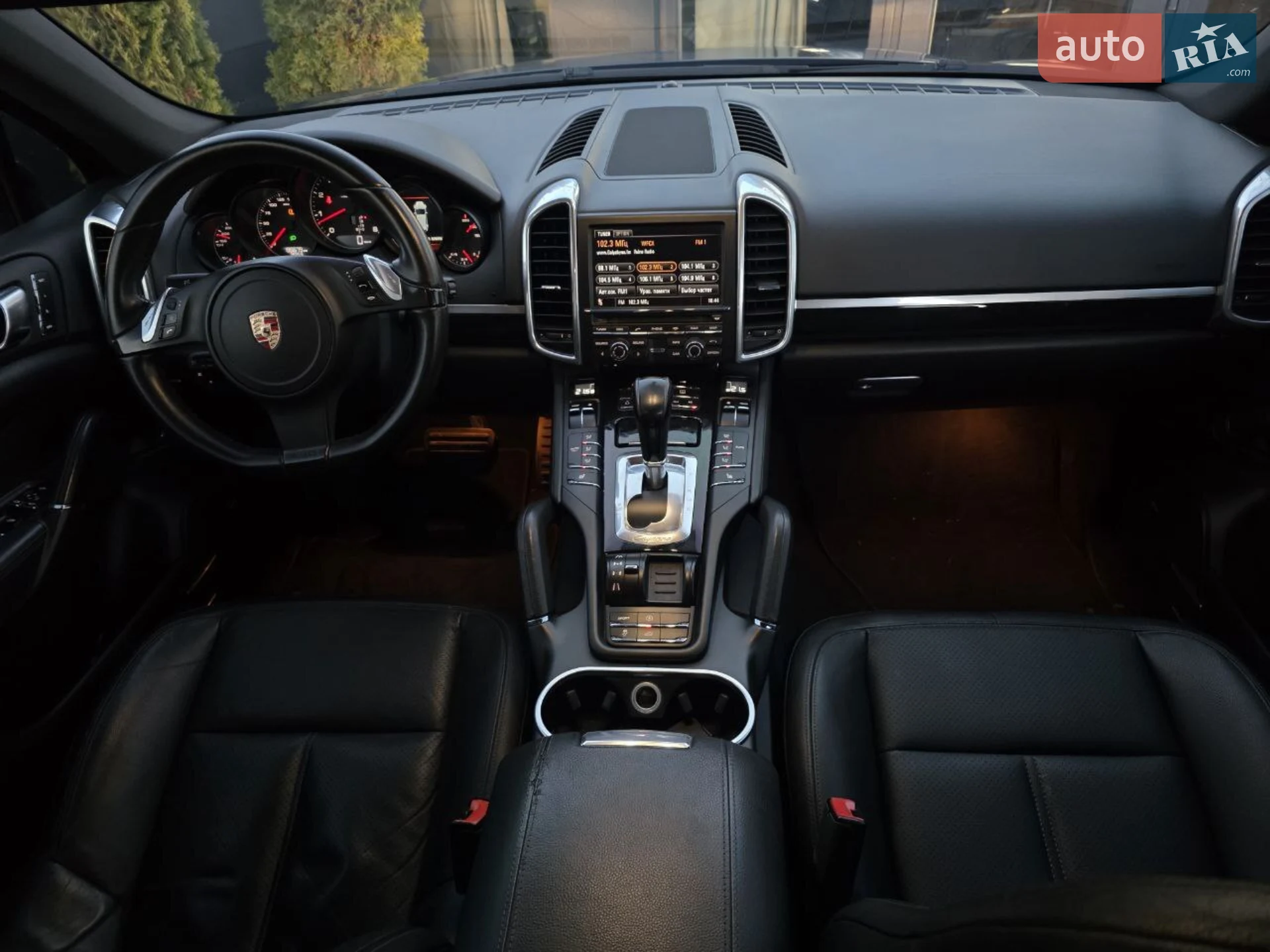 2011 Porsche Cayenne - мініатюра 37