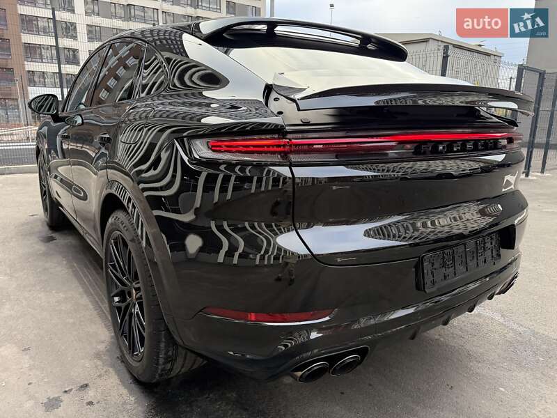 Внедорожник / Кроссовер Porsche Cayenne 2024 в Киеве