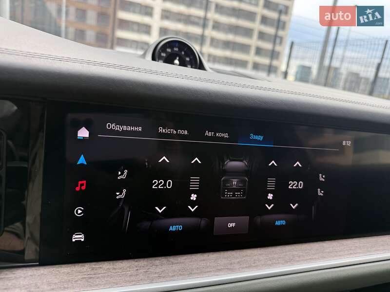 Внедорожник / Кроссовер Porsche Cayenne 2024 в Киеве