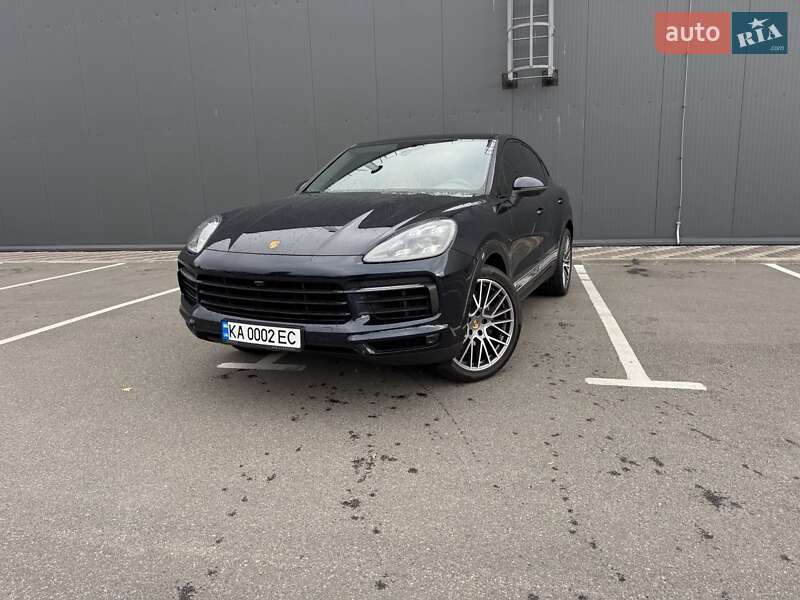 Porsche Cayenne 2021