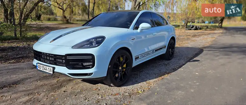 Porsche Cayenne 2021