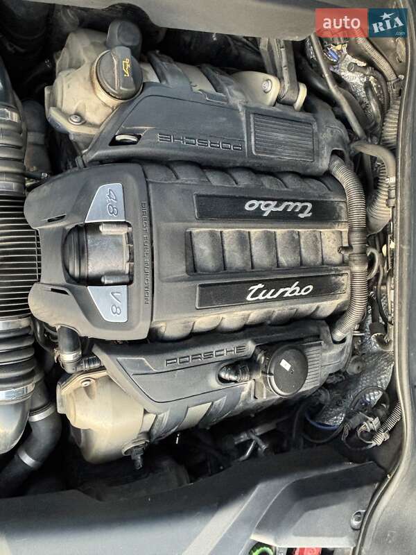 Позашляховик / Кросовер Porsche Cayenne 2015 в Києві фото 48 Позашляховик / Кросовер Porsche Cayenne 2015 в Києві