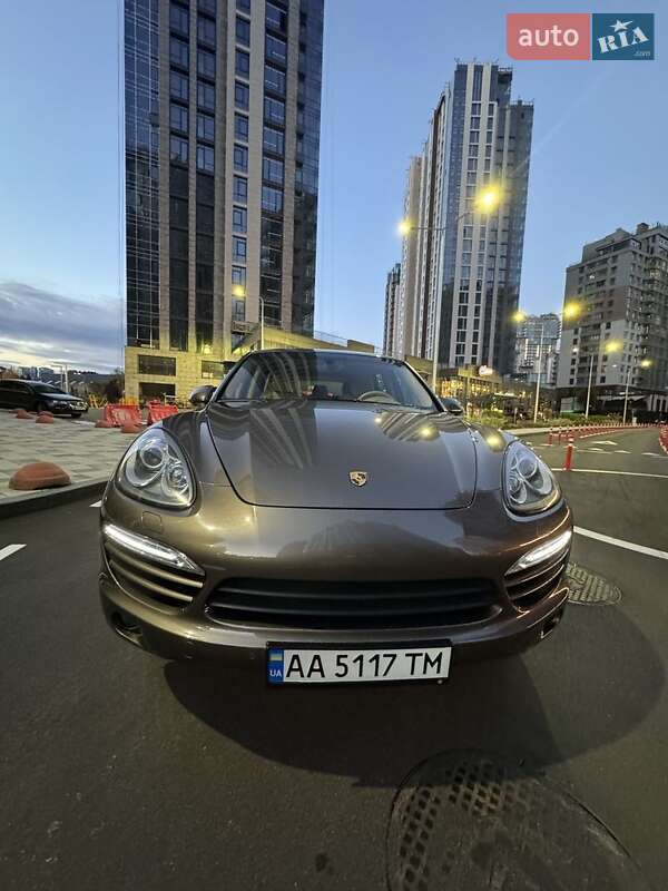 Внедорожник / Кроссовер Porsche Cayenne 2013 в Киеве фото 2 Внедорожник / Кроссовер Porsche Cayenne 2013 в Киеве