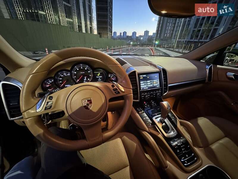 Внедорожник / Кроссовер Porsche Cayenne 2013 в Киеве фото 7 Внедорожник / Кроссовер Porsche Cayenne 2013 в Киеве