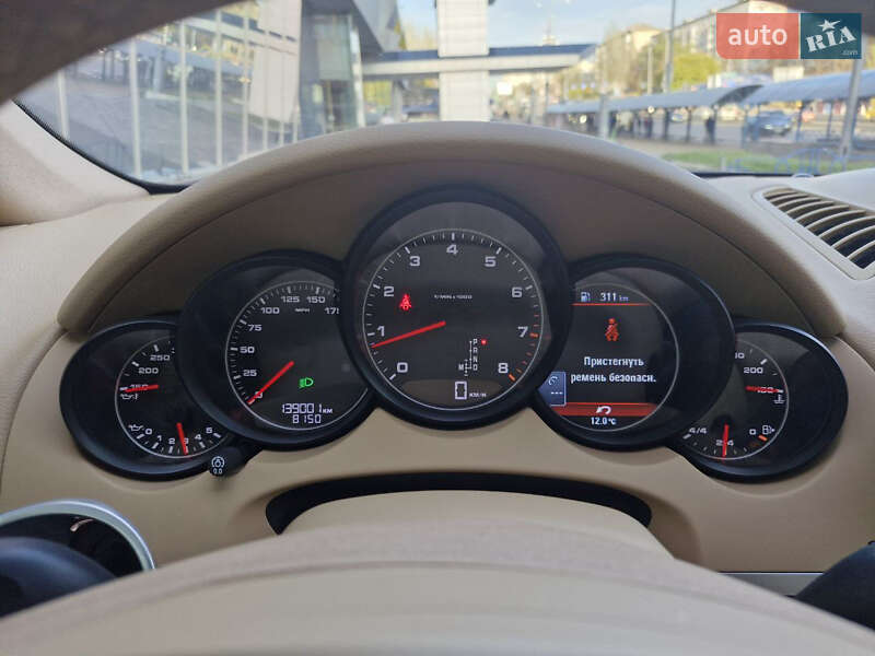 Позашляховик / Кросовер Porsche Cayenne 2013 в Києві фото 18 Позашляховик / Кросовер Porsche Cayenne 2013 в Києві