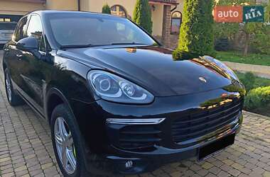 Внедорожник / Кроссовер Porsche Cayenne 2015 в Одессе