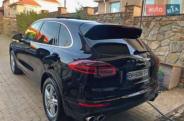 Позашляховик / Кросовер Porsche Cayenne 2015 в Одесі
