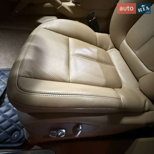 Внедорожник / Кроссовер Porsche Cayenne 2014 в Днепре