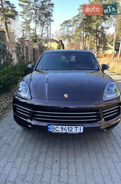 Внедорожник / Кроссовер Porsche Cayenne 2018 в Львове