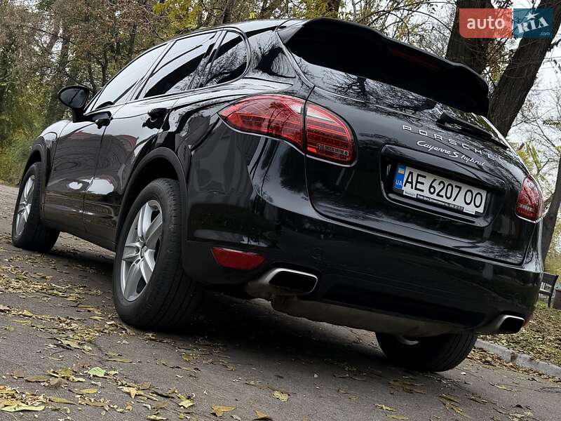 Позашляховик / Кросовер Porsche Cayenne 2011 в Кам'янському фото 29 Позашляховик / Кросовер Porsche Cayenne 2011 в Кам'янському