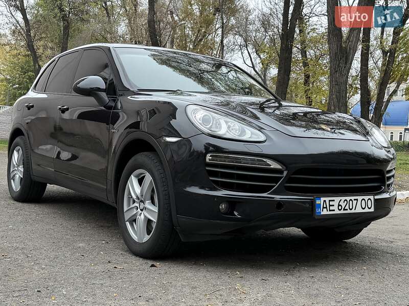 Позашляховик / Кросовер Porsche Cayenne 2011 в Кам'янському фото 4 Позашляховик / Кросовер Porsche Cayenne 2011 в Кам'янському