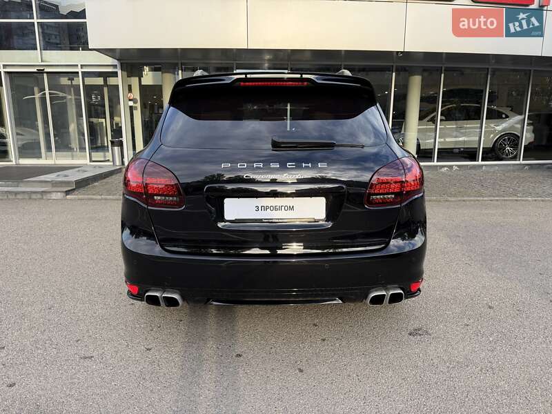 Позашляховик / Кросовер Porsche Cayenne 2013 в Дніпрі