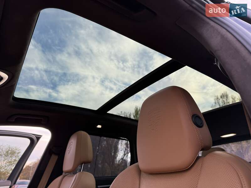 Позашляховик / Кросовер Porsche Cayenne 2013 в Дніпрі