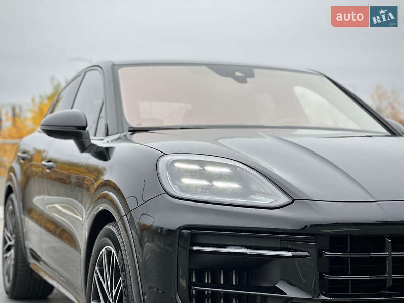 Позашляховик / Кросовер Porsche Cayenne 2024 в Києві