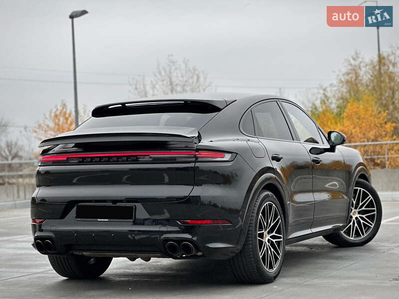 Позашляховик / Кросовер Porsche Cayenne 2024 в Києві
