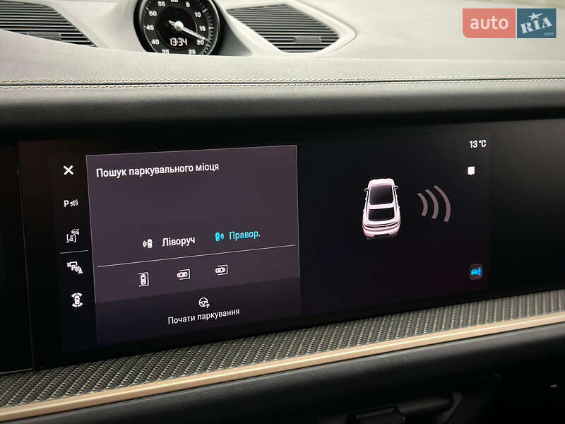 Позашляховик / Кросовер Porsche Cayenne 2024 в Києві