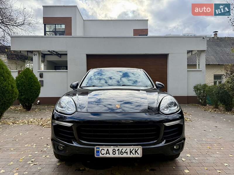 Внедорожник / Кроссовер Porsche Cayenne 2016 в Киеве фото 15 Внедорожник / Кроссовер Porsche Cayenne 2016 в Киеве