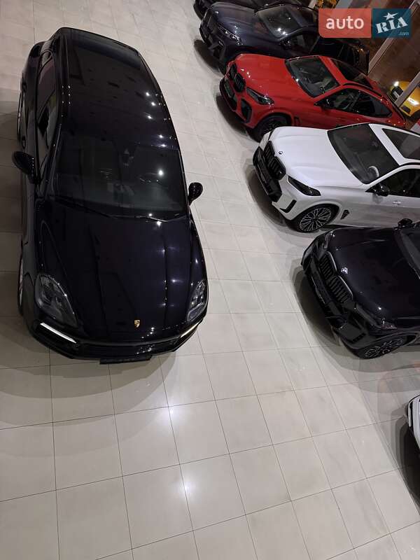 Внедорожник / Кроссовер Porsche Cayenne 2019 в Одессе