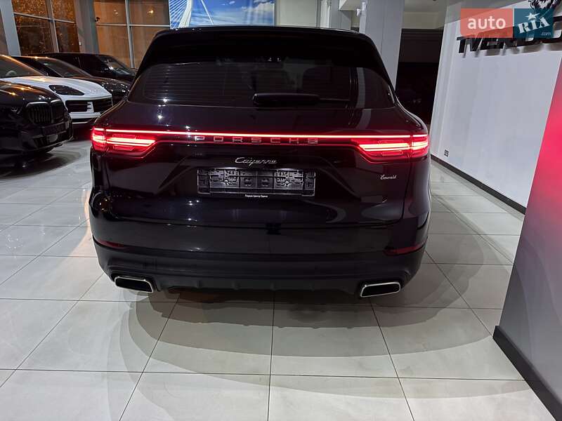 Внедорожник / Кроссовер Porsche Cayenne 2019 в Одессе