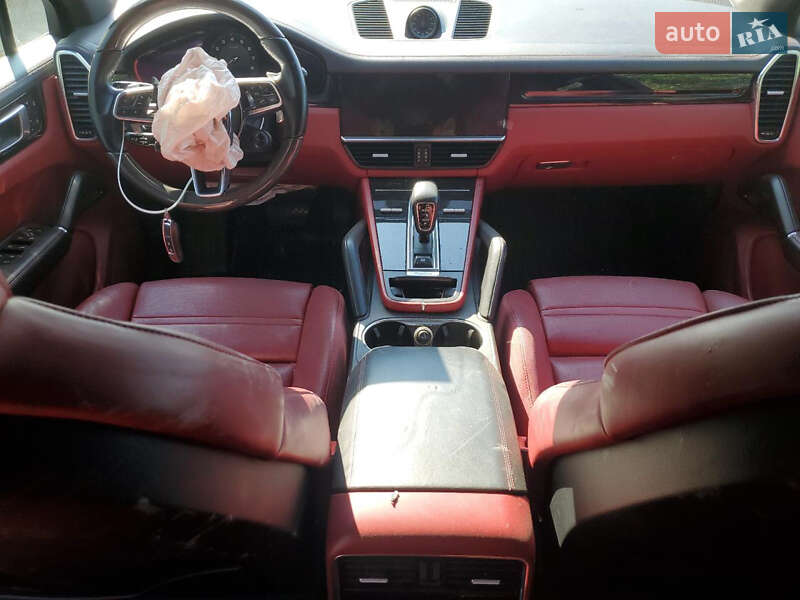 Внедорожник / Кроссовер Porsche Cayenne 2022 в Львове