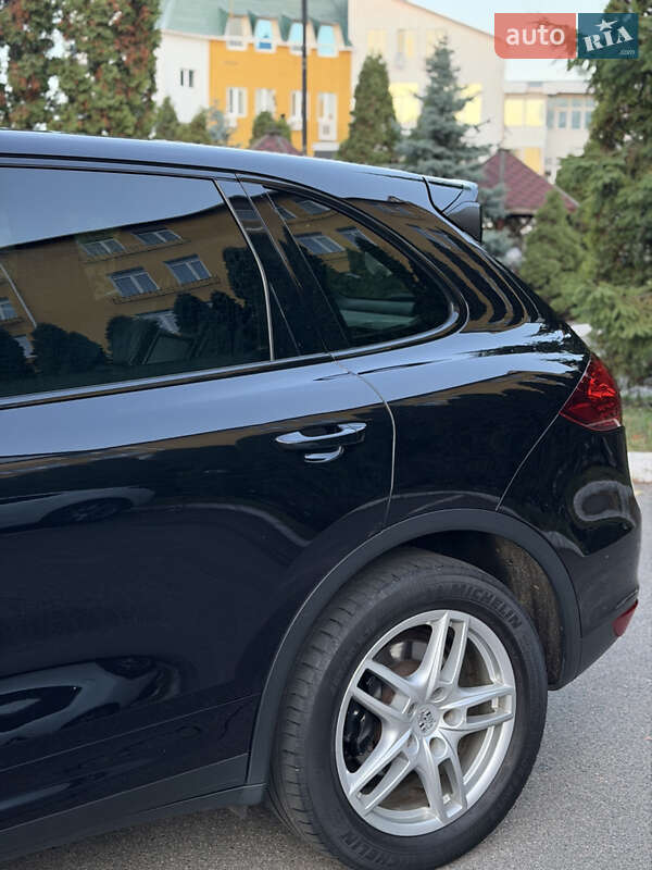 Позашляховик / Кросовер Porsche Cayenne 2011 в Києві фото 15 Позашляховик / Кросовер Porsche Cayenne 2011 в Києві