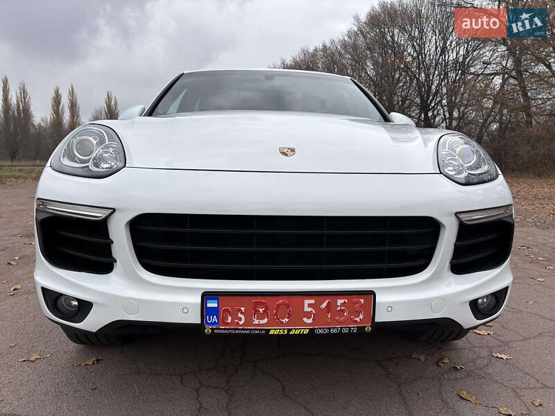 Позашляховик / Кросовер Porsche Cayenne 2015 в Ніжині