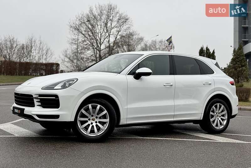 Позашляховик / Кросовер Porsche Cayenne 2020 в Києві