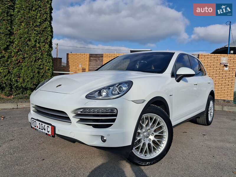 Porsche Cayenne 2014