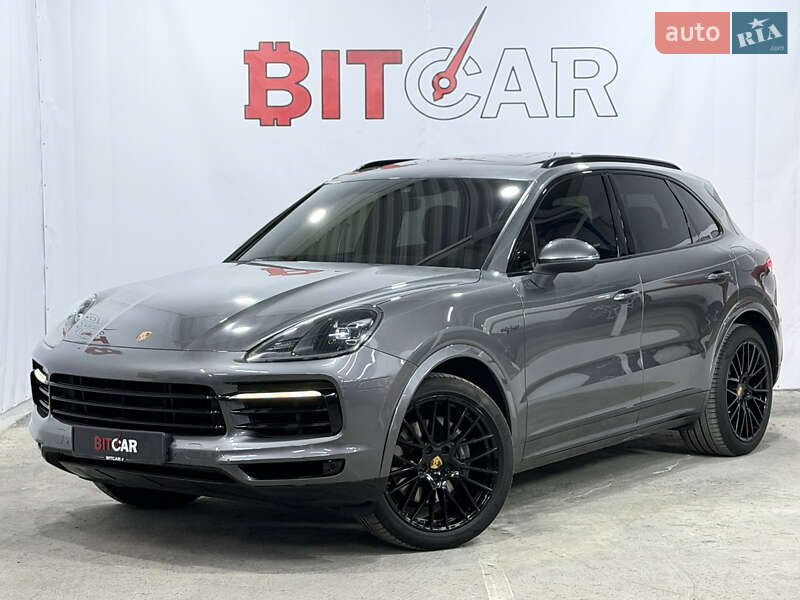 Позашляховик / Кросовер Porsche Cayenne 2019 в Одесі