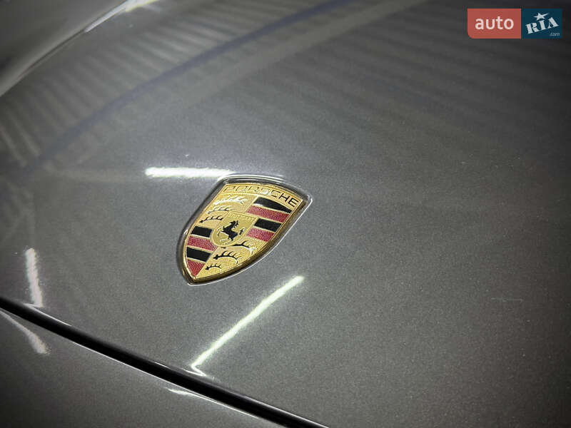Позашляховик / Кросовер Porsche Cayenne 2019 в Одесі