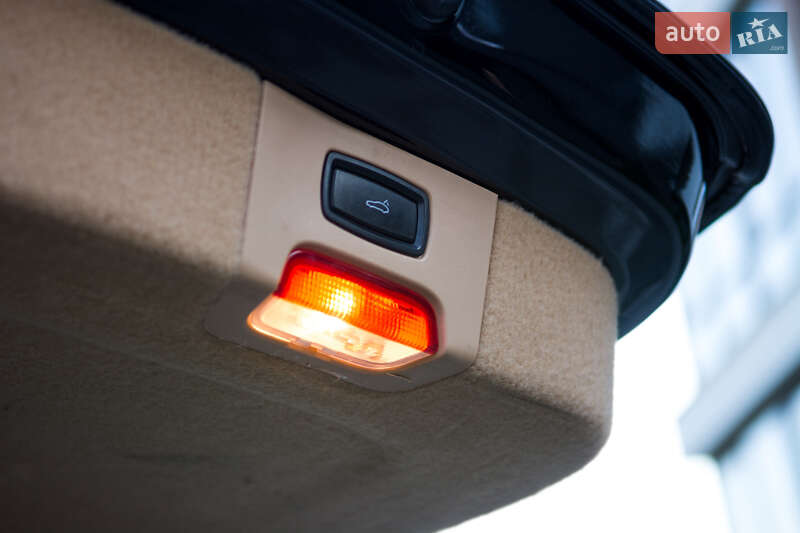 Позашляховик / Кросовер Porsche Cayenne 2012 в Івано-Франківську