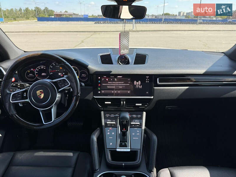 Внедорожник / Кроссовер Porsche Cayenne 2021 в Харькове