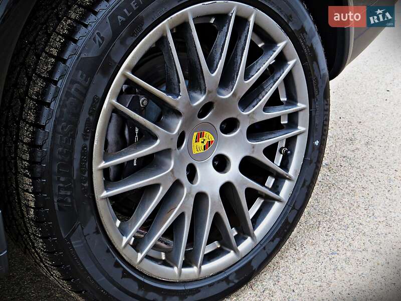 Позашляховик / Кросовер Porsche Cayenne 2017 в Черкасах